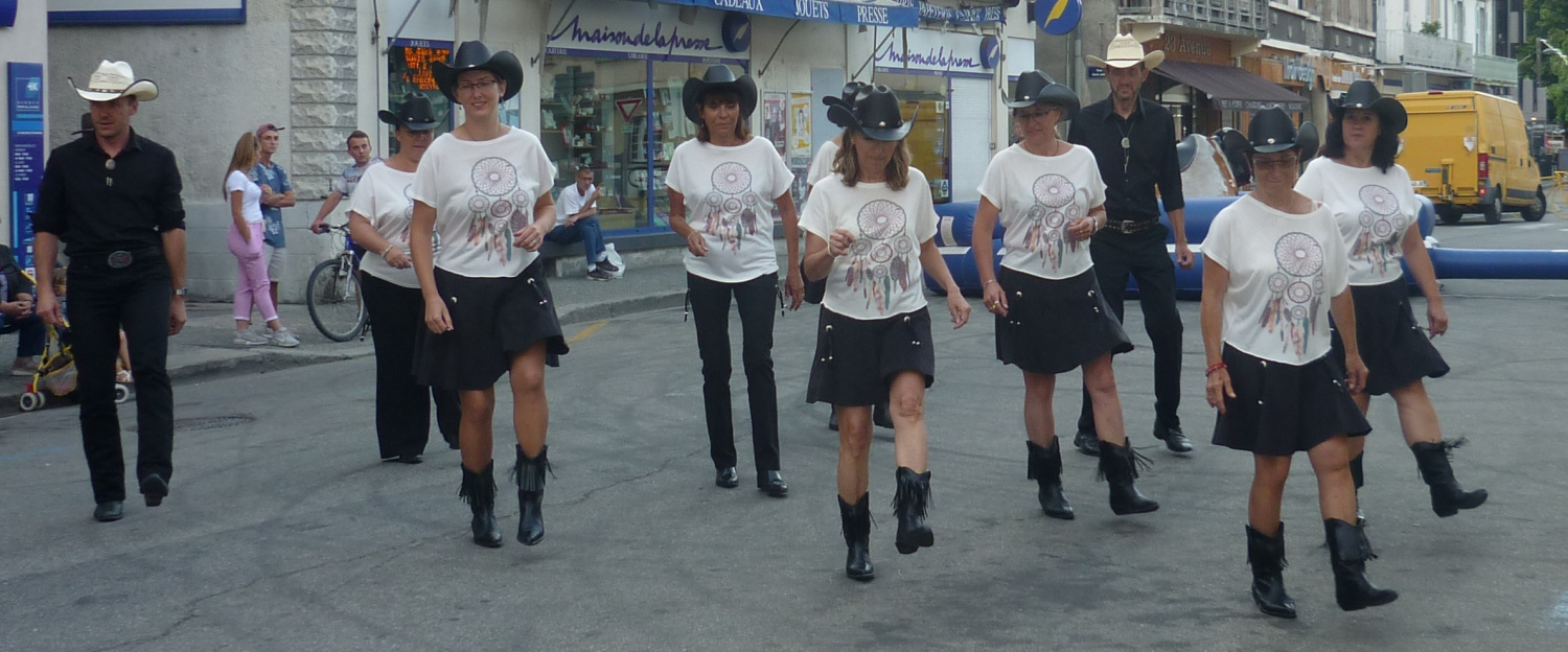 Activités Adultes Country - MJC théâtre Prémol